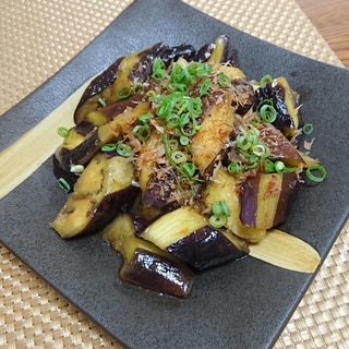 レンジで簡単　茄子の胡麻油炒め